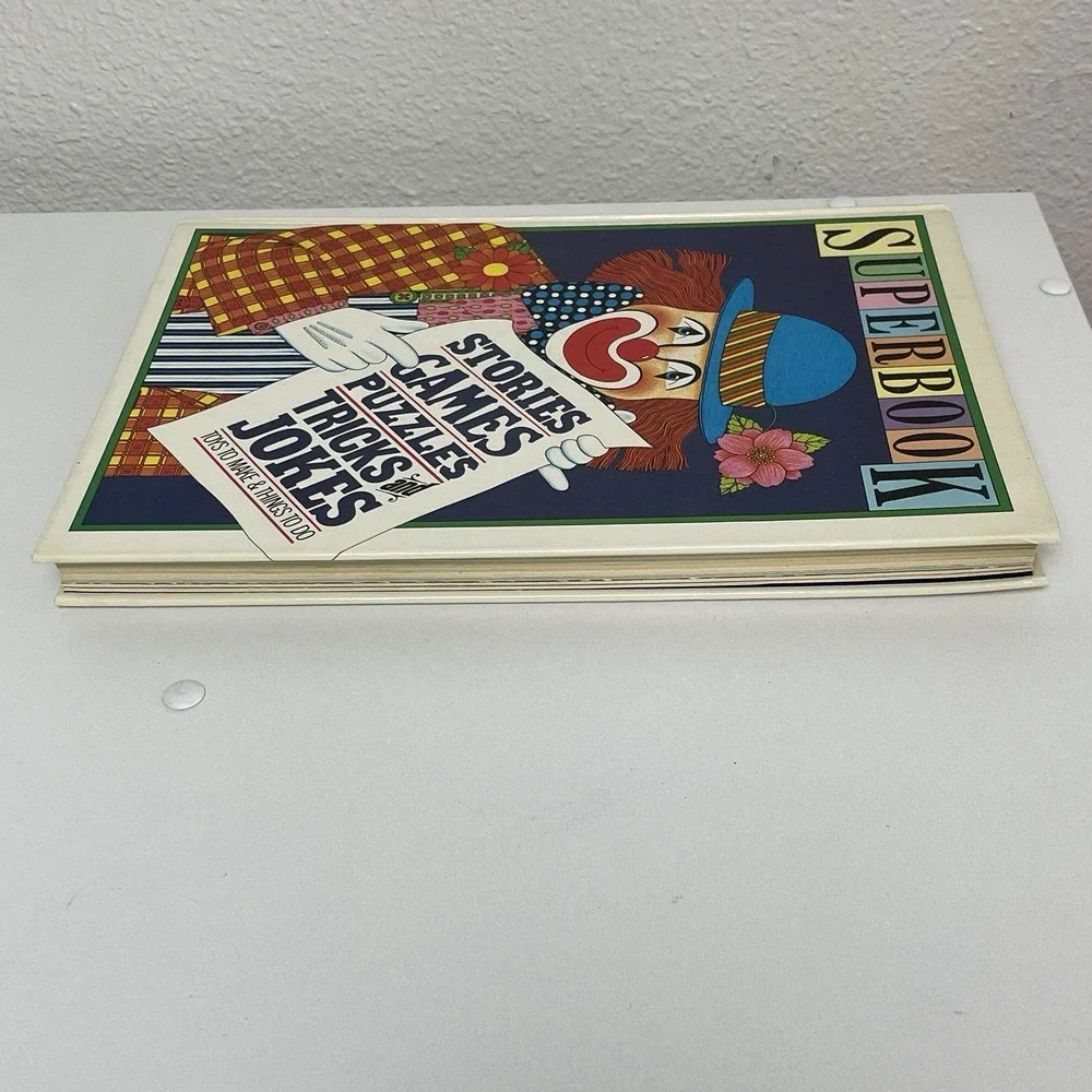 Vintage Readers Digest‎ 1981 Superbook Kids Stories Puzzles Jokes Hardback Book